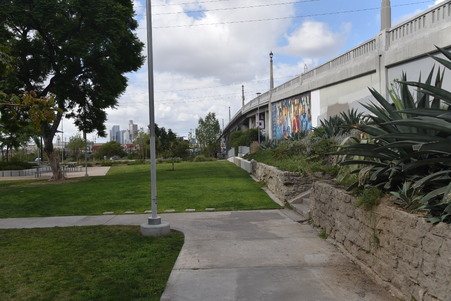 Enlarge photo 44
