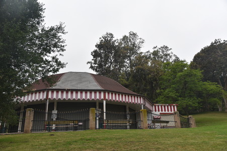 Enlarge photo 8