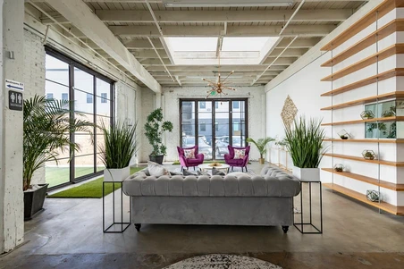 The_East_Angel_Studio