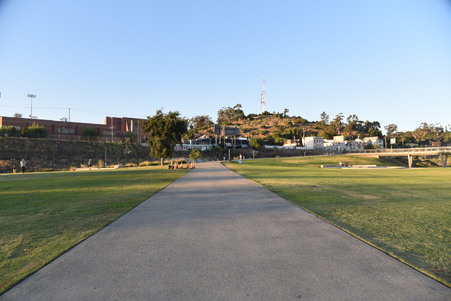 Enlarge photo 13
