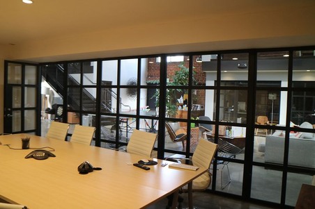 Enlarge photo 10