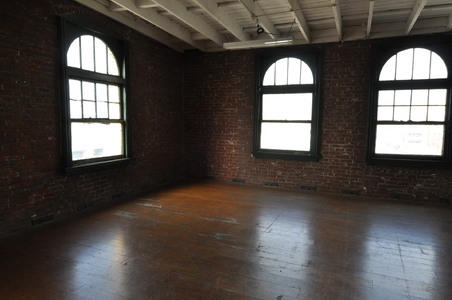 Enlarge photo 57