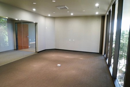 Enlarge photo 21