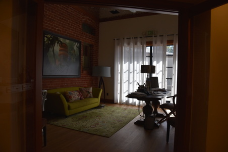 Enlarge photo 33