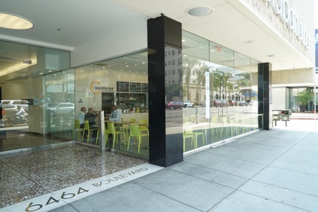 6464 Sunset Blvd
