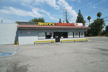 Henry's Char Broiler