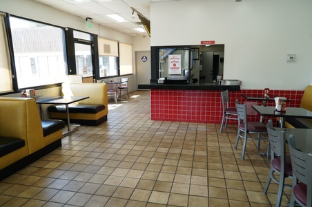 Enlarge photo 8