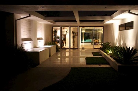 Enlarge photo 74