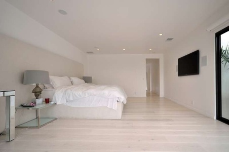 Enlarge photo 34