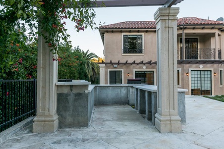 Enlarge photo 80