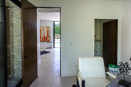 Enlarge photo 21