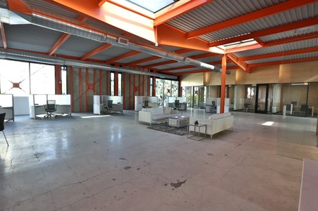 Enlarge photo 54