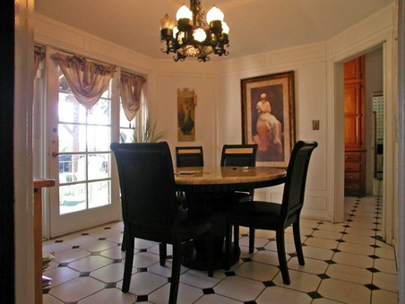 Enlarge photo 23