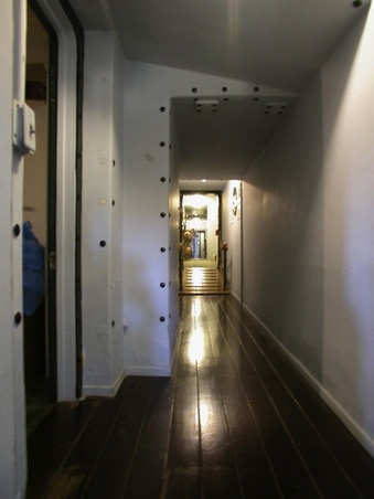 Enlarge photo 39