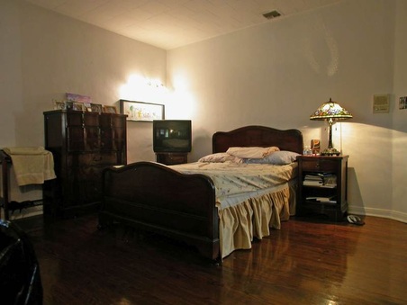 Enlarge photo 49