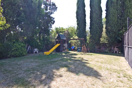 Enlarge photo 137