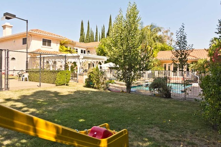 Enlarge photo 140
