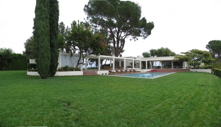 Enlarge photo 59
