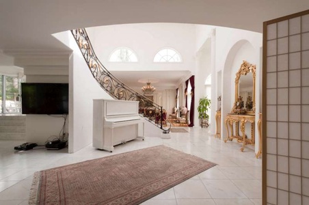 Enlarge photo 36