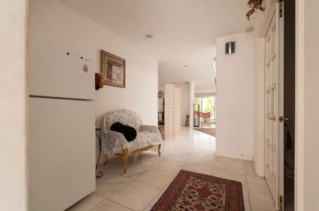 Enlarge photo 41