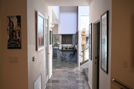 Enlarge photo 38