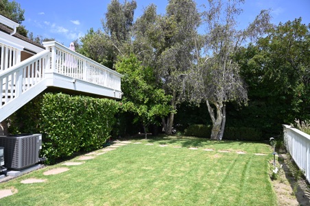 Enlarge photo 32