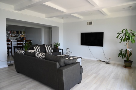 Enlarge photo 53