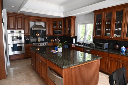 Enlarge photo 111