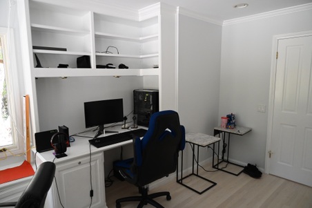 Enlarge photo 121