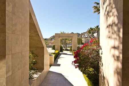 Enlarge photo 10