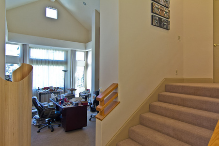 Enlarge photo 89