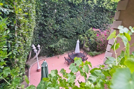 Enlarge photo 34