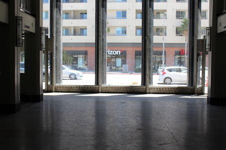 5209 WILSHIRE BLVD. LOS ANGELES