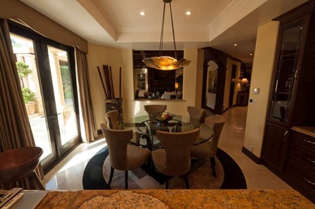 Enlarge photo 32