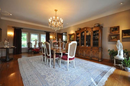 Enlarge photo 18