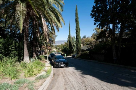 Enlarge photo 5