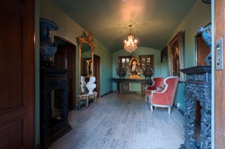 Enlarge photo 37