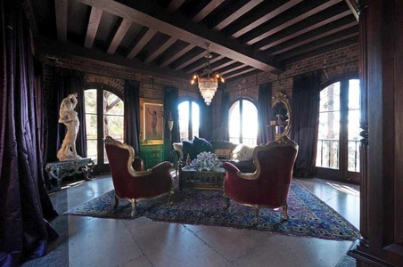 Enlarge photo 91
