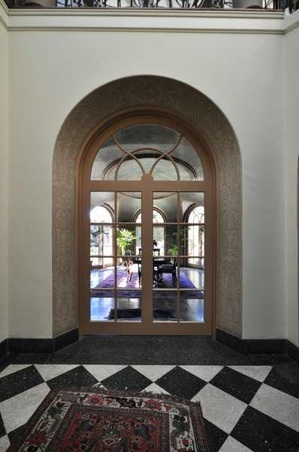 Enlarge photo 22