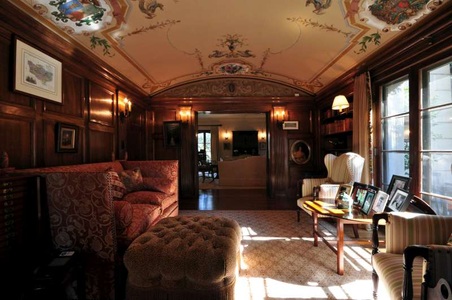 Enlarge photo 33