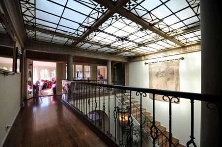 Enlarge photo 47