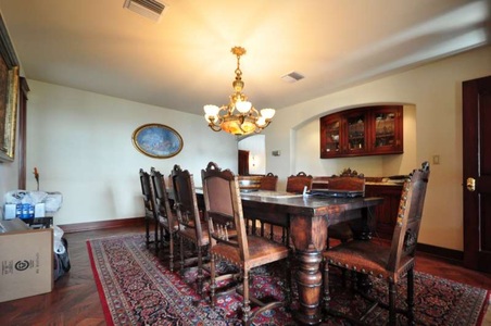 Enlarge photo 31