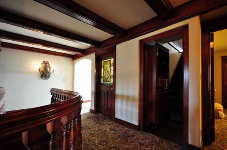 Enlarge photo 48