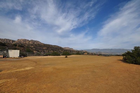 Enlarge photo 84