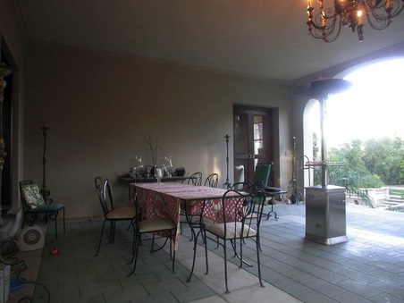 Enlarge photo 93