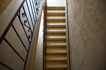 Apt_E_2ndfloor