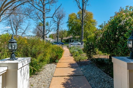 Enlarge photo 20