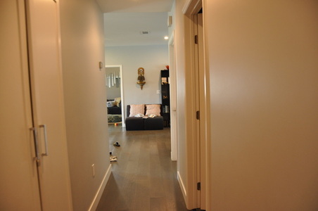 Enlarge photo 51