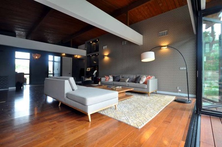 Enlarge photo 8