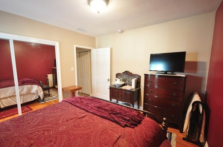 Enlarge photo 35